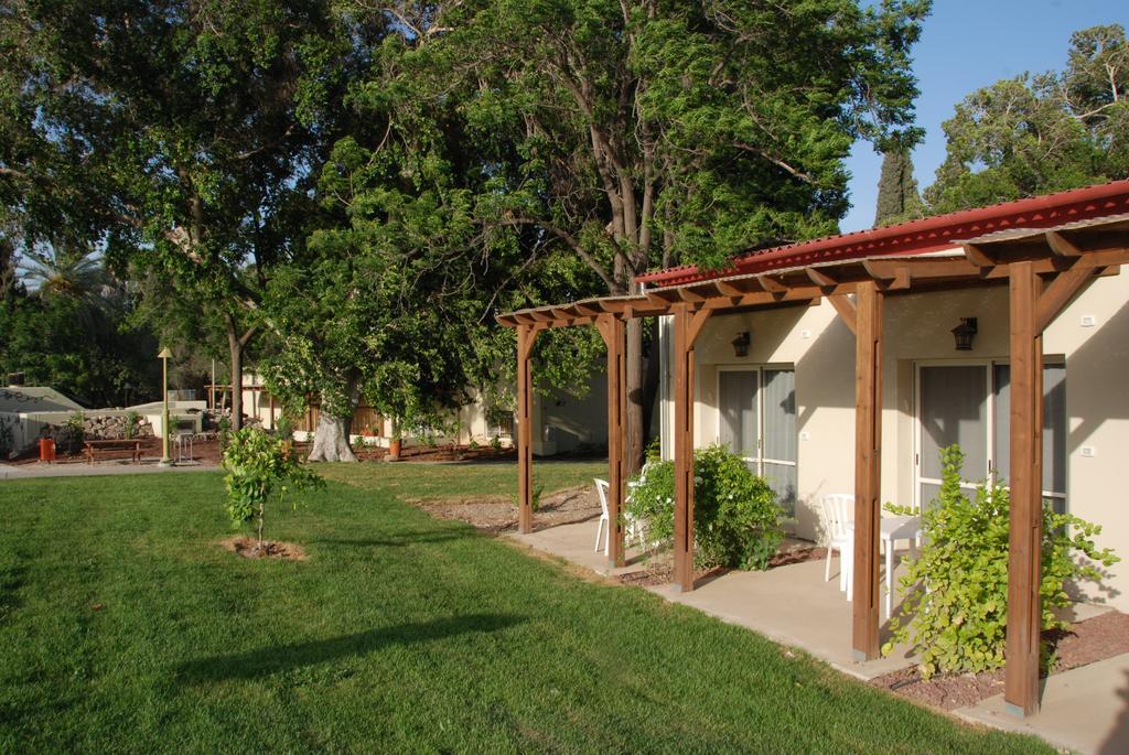 Kibbutz Tiratzvi - Country Lodging Tirat Zevi Zewnętrze zdjęcie